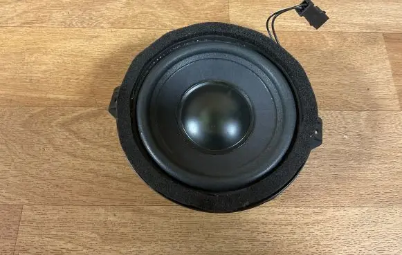 Audi TT Mk1 Parcel shelf speaker 8N8035401 3087061