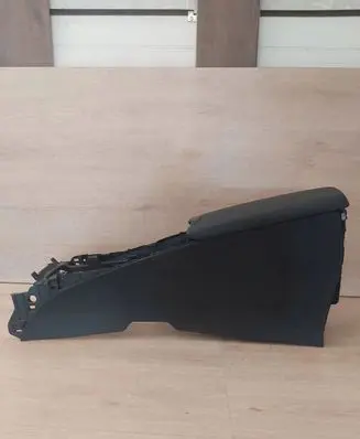 Toyota Avensis T270 Other center console (tunnel) element 