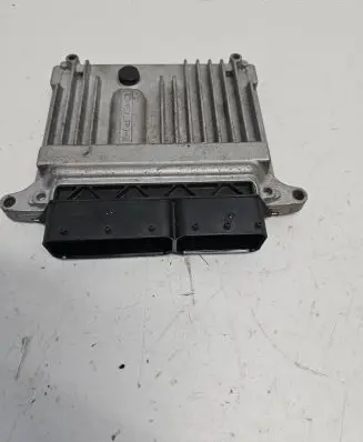 Mercedes-Benz C W204 Engine control unit/module A6461503234 28183541 A0054461840