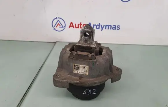 BMW 7 F01 F02 F03 F04 Engine mount bracket 6777374 22116777374