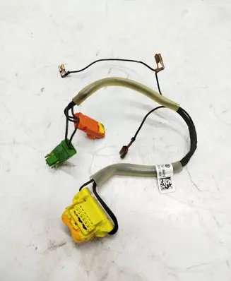 Volkswagen PASSAT B6 Airbag squib ring wiring 1K0971584K