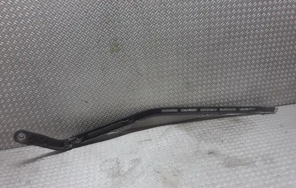 Citroen C4 I Front wiper blade arm