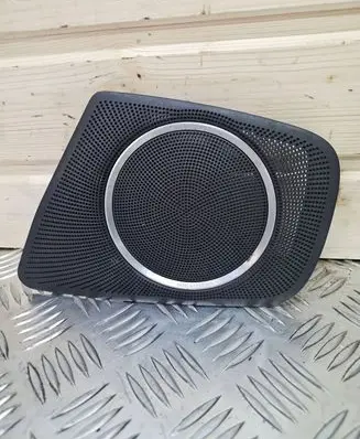 Side speaker trim/cover