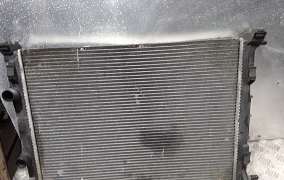 Renault Scenic II - Grand scenic II Coolant radiator 8200357536