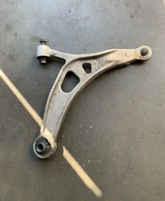 Subaru Outback (BT) Front lower control arm/wishbone 
