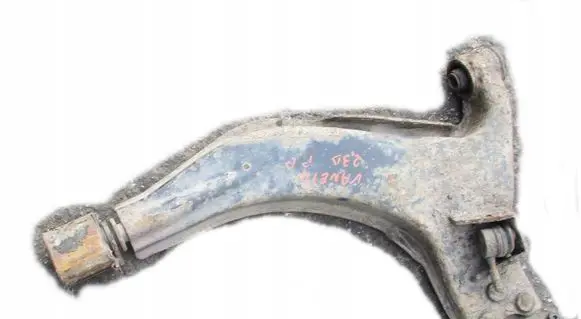 Nissan Vanette Front lower control arm/wishbone