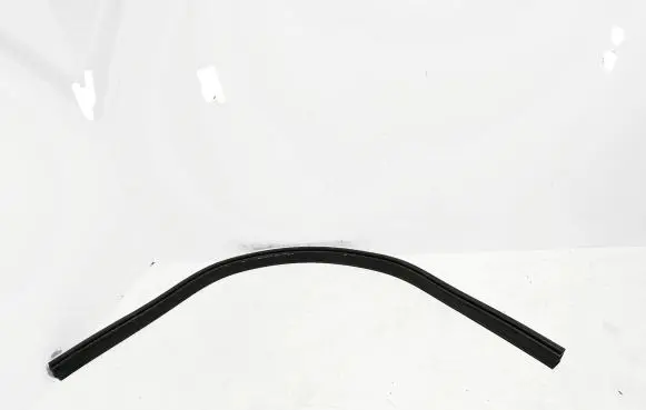 Audi e-tron Engine compartment rubber 4KE823723A 13611