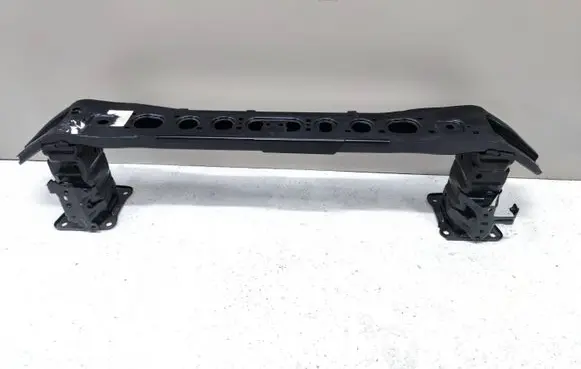 Ford Focus Front bumper cross member BM51A10922BE