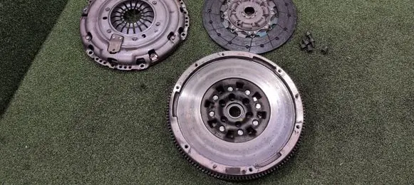 Volkswagen Crafter Clutch set kit 04L141031L 03N105266L GH201