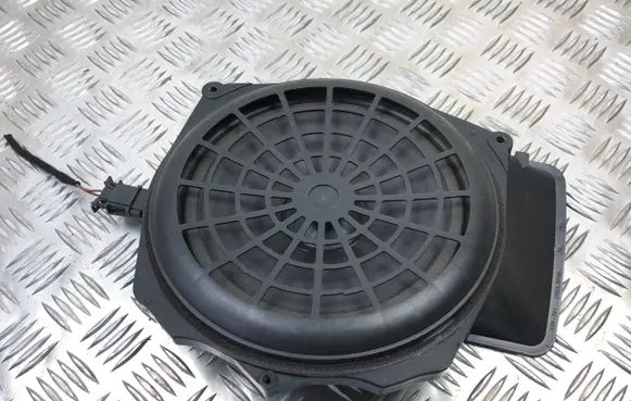 Audi A4 S4 B6 8E 8H Subwoofer speaker 8E5035412
