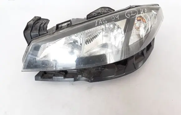 Renault Laguna II Headlight/headlamp 8200481198