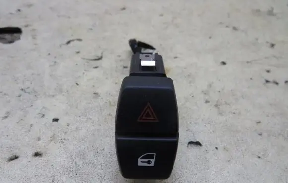 BMW 6 F12 F13 Hazard light switch 9161896