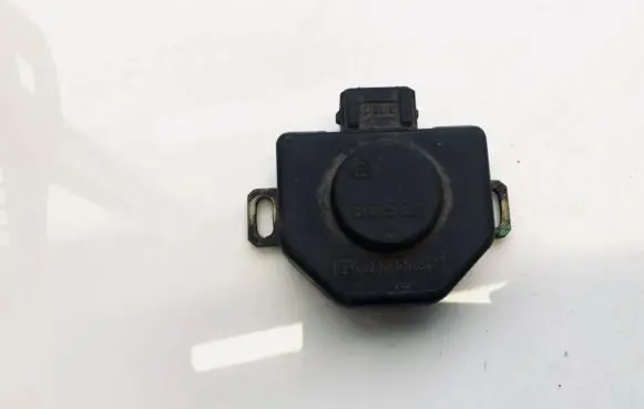 Volvo 340 - 360 Throttle valve position sensor 0280120301