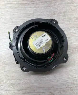 Cadillac SRX Front door speaker 25684702 1980150040982479