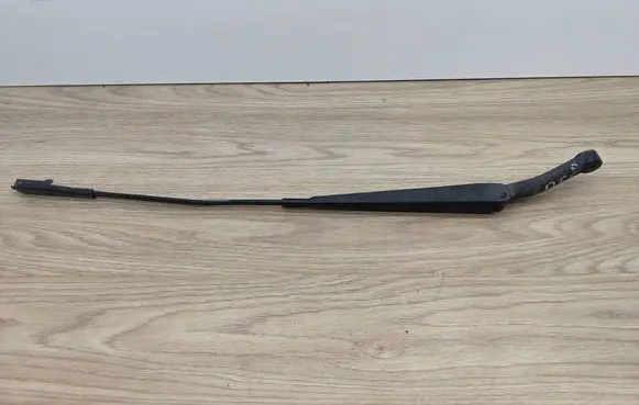 Volvo S80 Front wiper blade arm 30655214