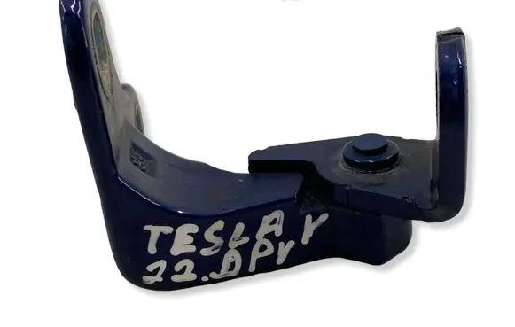 Tesla Model Y Front door upper hinge 1626075600B