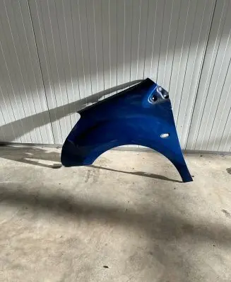 Peugeot Partner Fender