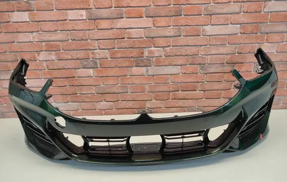 BMW 8 G15 Front bumper 8076177