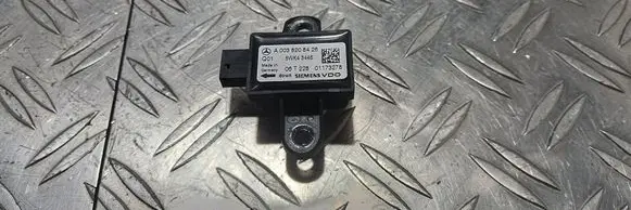 Mercedes-Benz ML W164 Airbag deployment crash/impact sensor A0038208426 06T228 01173278