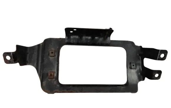 Volkswagen Routan Engine control unit holder 4727468AB 04727468AB P04727468AB