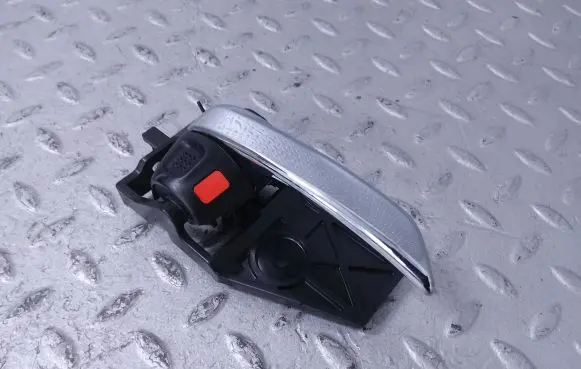 Suzuki Swift III Rear door interior handle 8311057L20C48 8311057L20