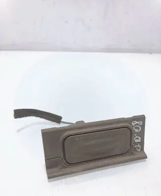 Renault Clio III Tailgate opening switch 8200299249 10000088 9929400038