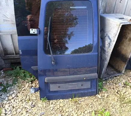 Rear door