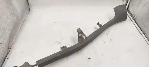 Volkswagen Jetta V Other sill/pillar trim element 1K4867766