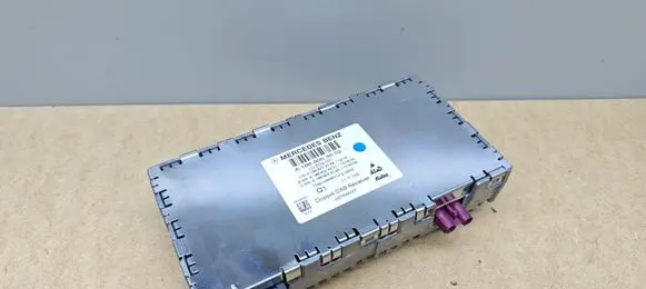 Mercedes-Benz C W204 Antenna control unit A1669003602