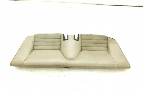 Jaguar XJS Rear seat