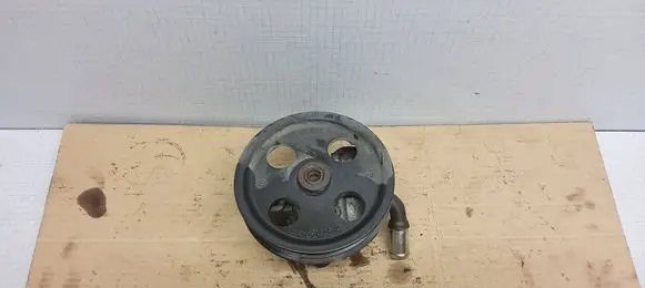 Chrysler Town & Country IV Power steering pump 04861540AA
