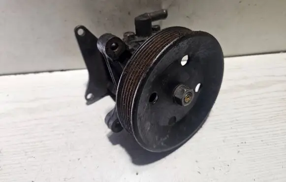 SsangYong Musso Power steering pump 1614603080