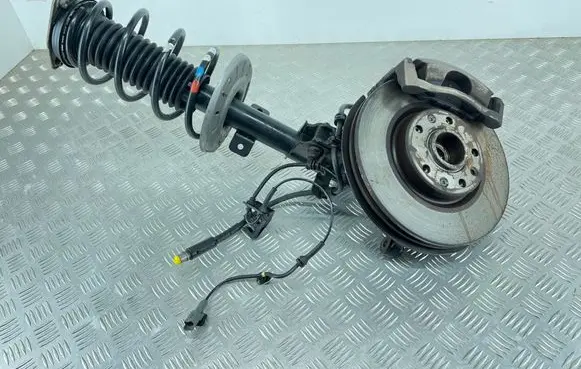 Peugeot 308 Front wheel hub spindle knuckle