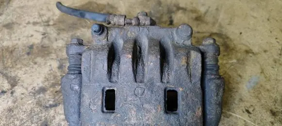 Subaru Outback Front brake caliper