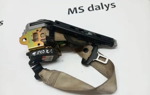 Mercedes-Benz E W211 Front seatbelt A2118600185 2118600185