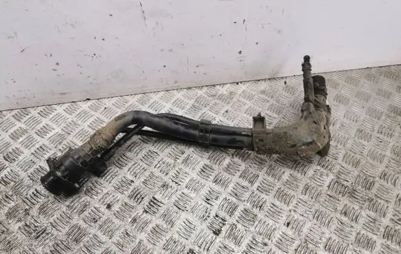 Fuel tank filler neck pipe