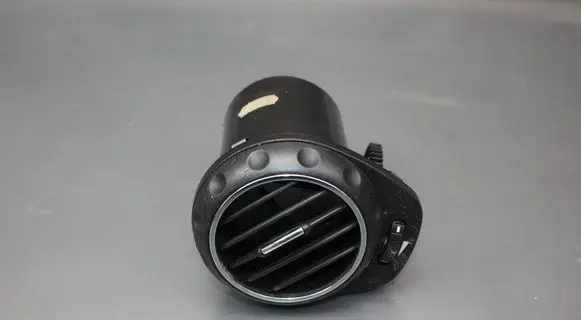 Alfa Romeo 147 Dashboard side air vent grill/cover trim