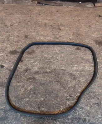 Renault Megane IV Rubber seal rear door