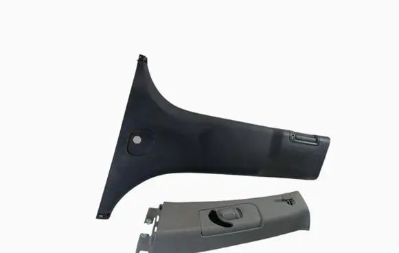 Hyundai Santa Fe (B) pillar trim (top)