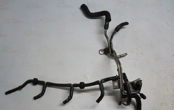 Mazda CX-7 Fuel return line/hose H12A1AV4HE