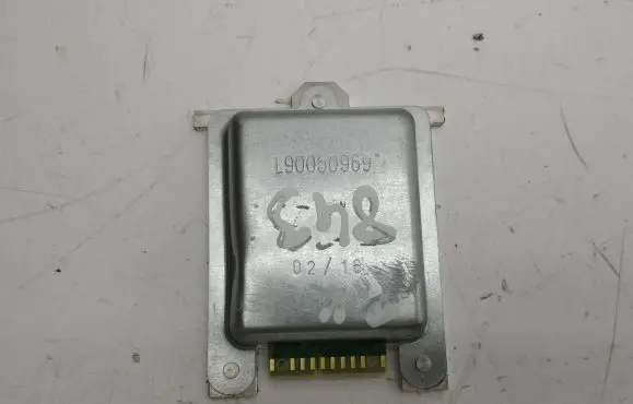 Nissan Juke II F16 Light module LCM 1ST180186
