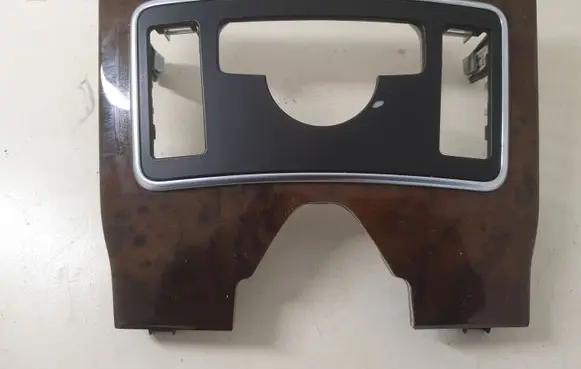 Mercedes-Benz CLS C218 X218 Center console decorative trim A2186805907