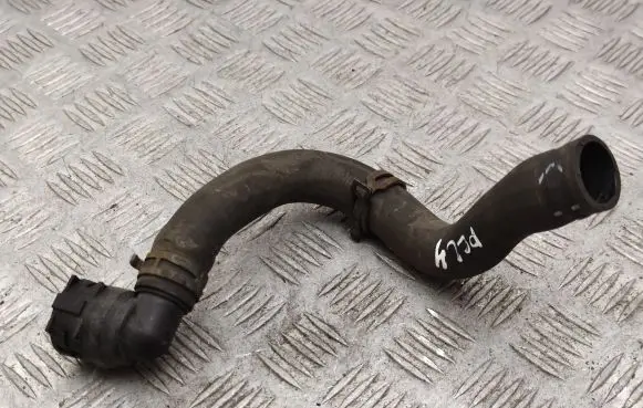 Volkswagen PASSAT CC Engine coolant pipe/hose 3AA122073A