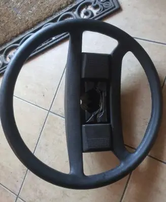 Volkswagen PASSAT B2 Steering wheel 327419091 325419091