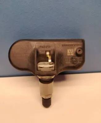 Jeep Grand Cherokee (WK) Tire pressure sensor 56053030AB S7ZV09ZV