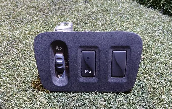 Renault Master III Headlight level height control switch 684950001R 8200379685
