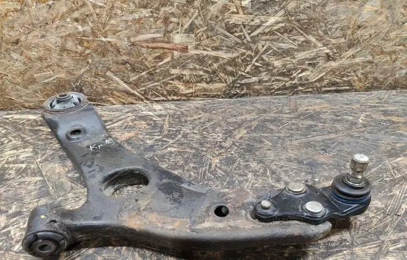 KIA Optima Front lower control arm/wishbone