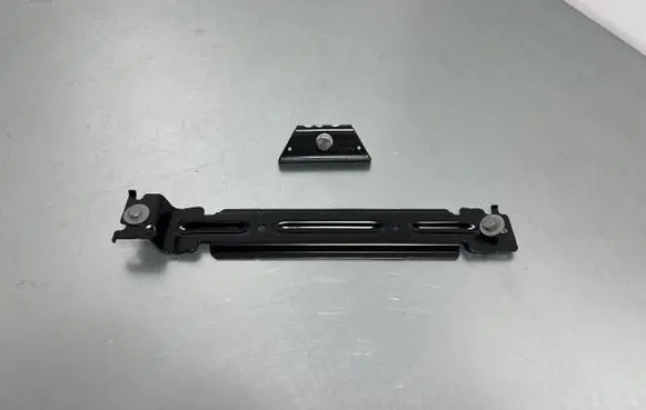 Battery bracket