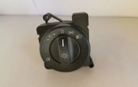 Mercedes-Benz Sprinter W906 Light switch A9065450504