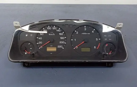 Speedometer (instrument cluster)